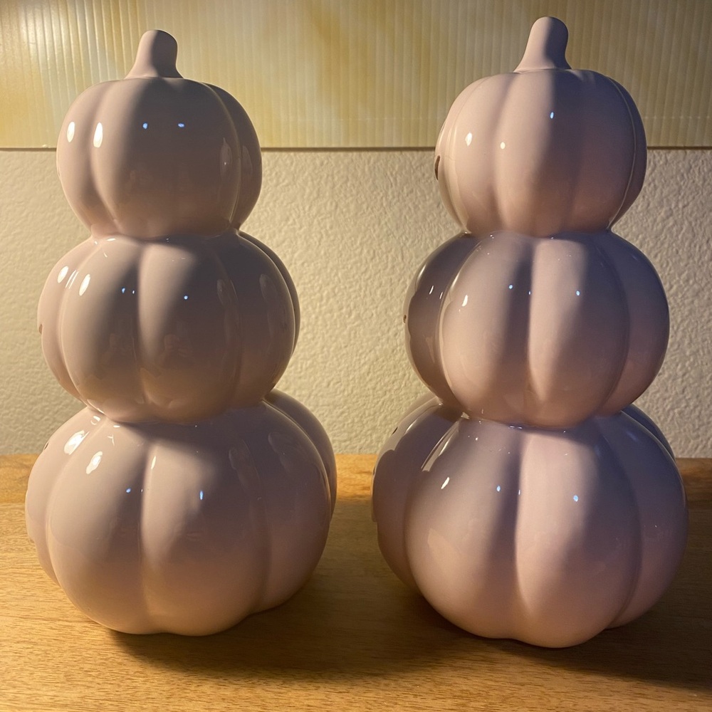 Martha Stewart Set of 2 - Stacked Ceramic Pink Pumpkins - Halloween Decor - New - Picture 2 of 7